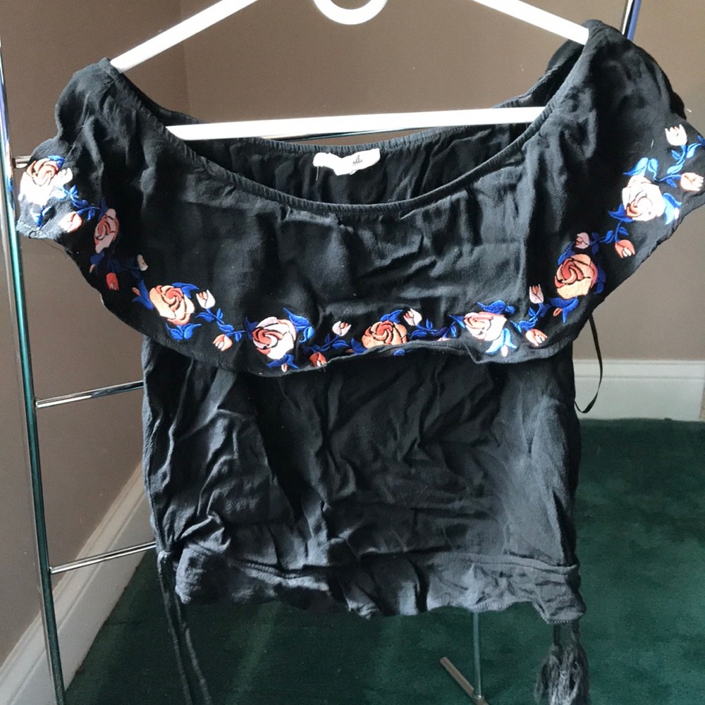 Embroidered off-the-shoulder top